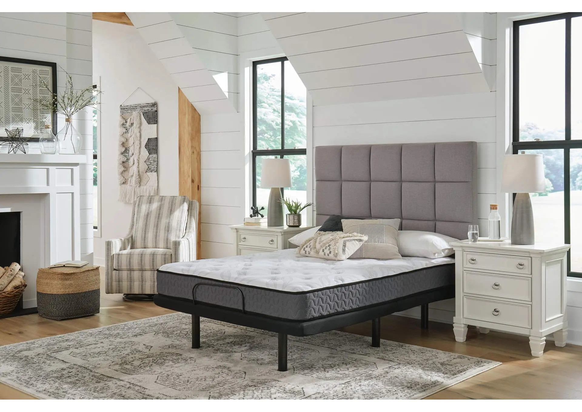 8 Inch Bonnell Hybrid Twin Mattress — view 3