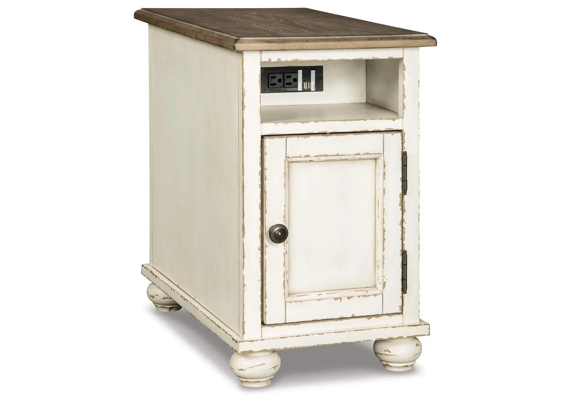 Realyn Chairside End Table