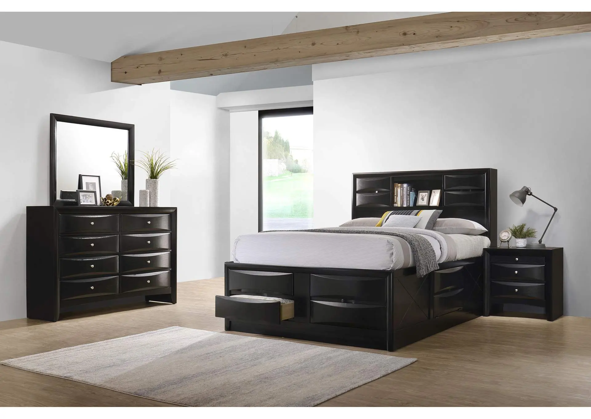 Briana 4-piece Eastern King Bedroom Set Black