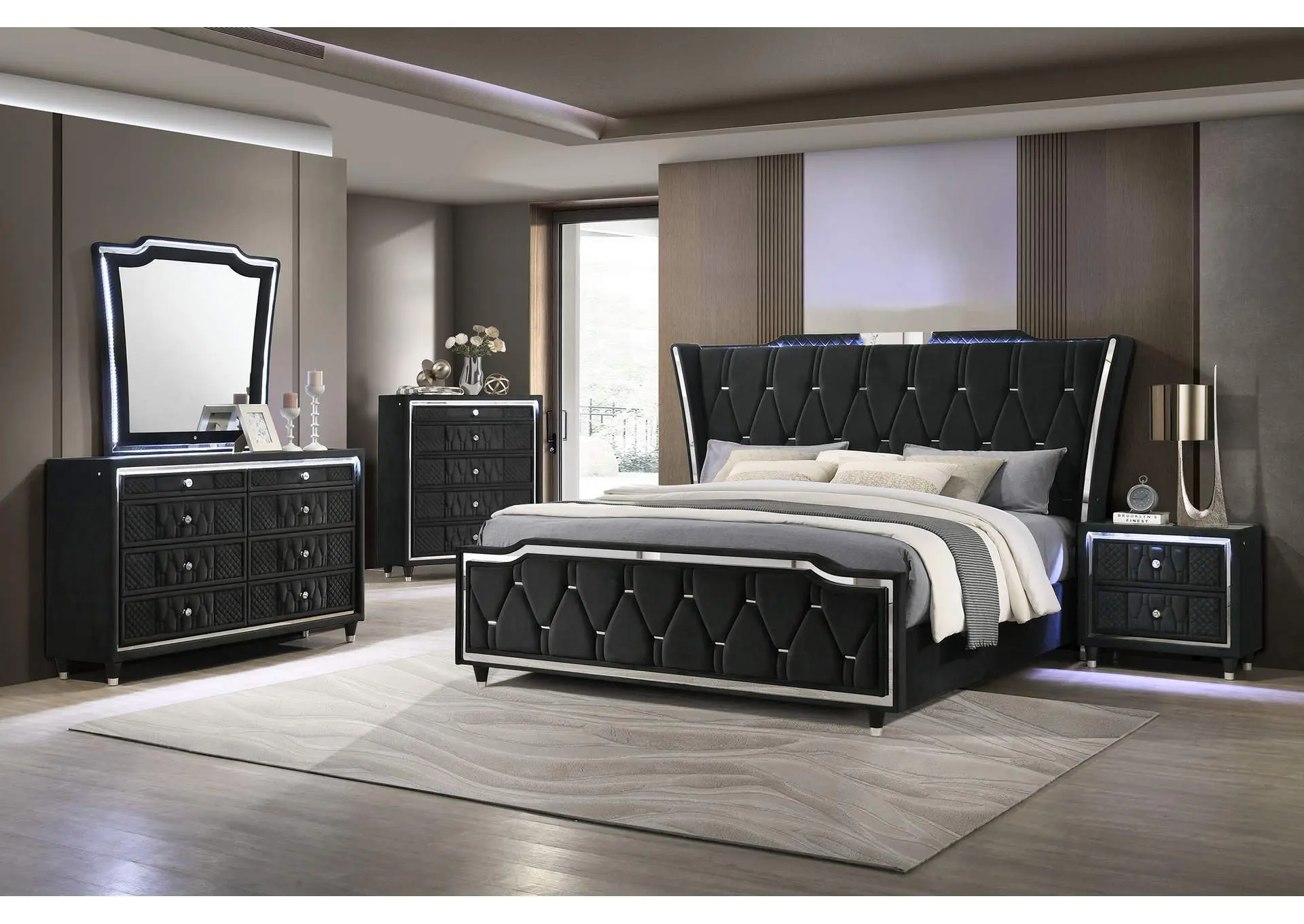 Lorient 5-piece California King Bedroom Set Black