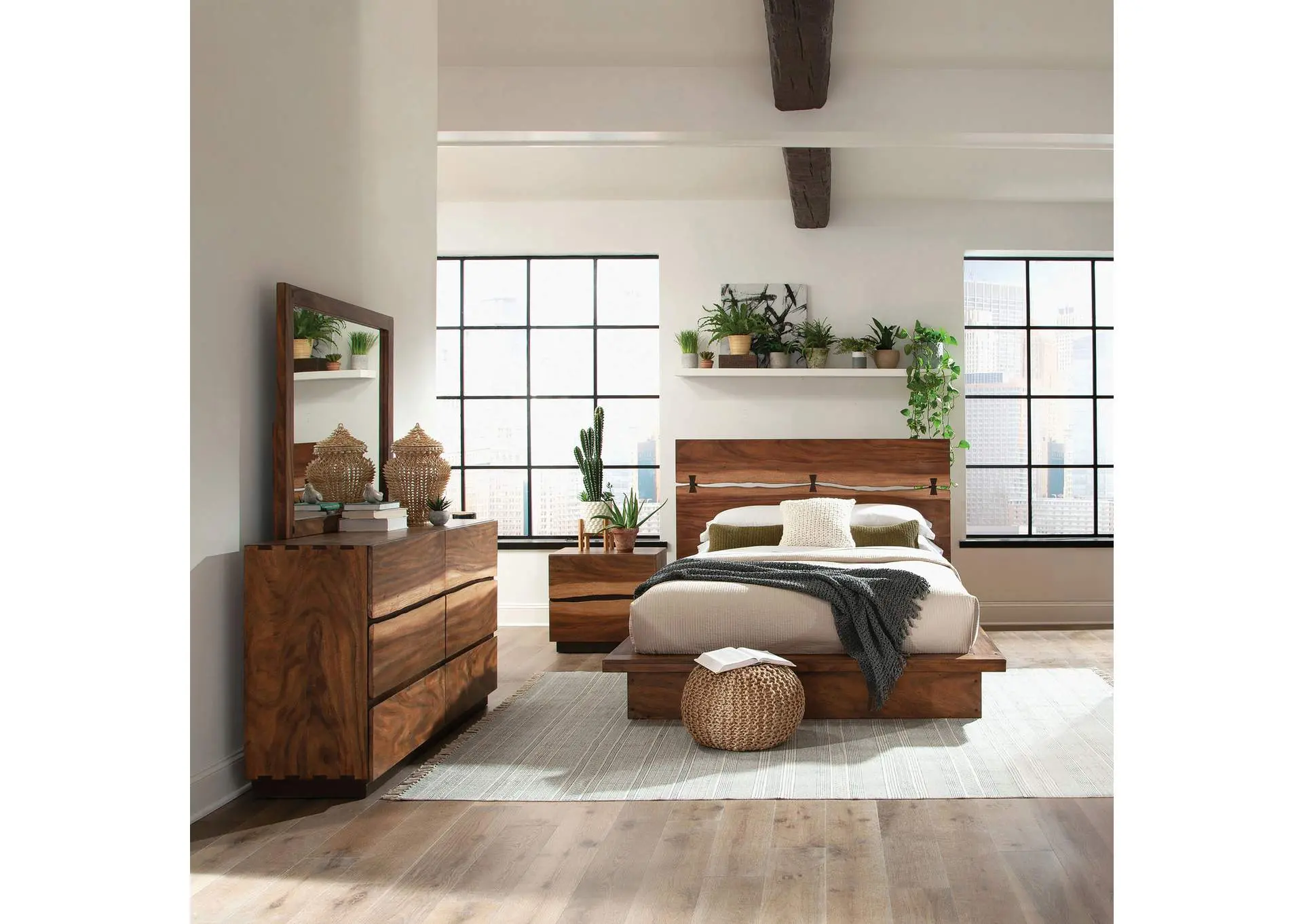 Winslow 4-piece Queen Bedroom Set Smokey Walnut