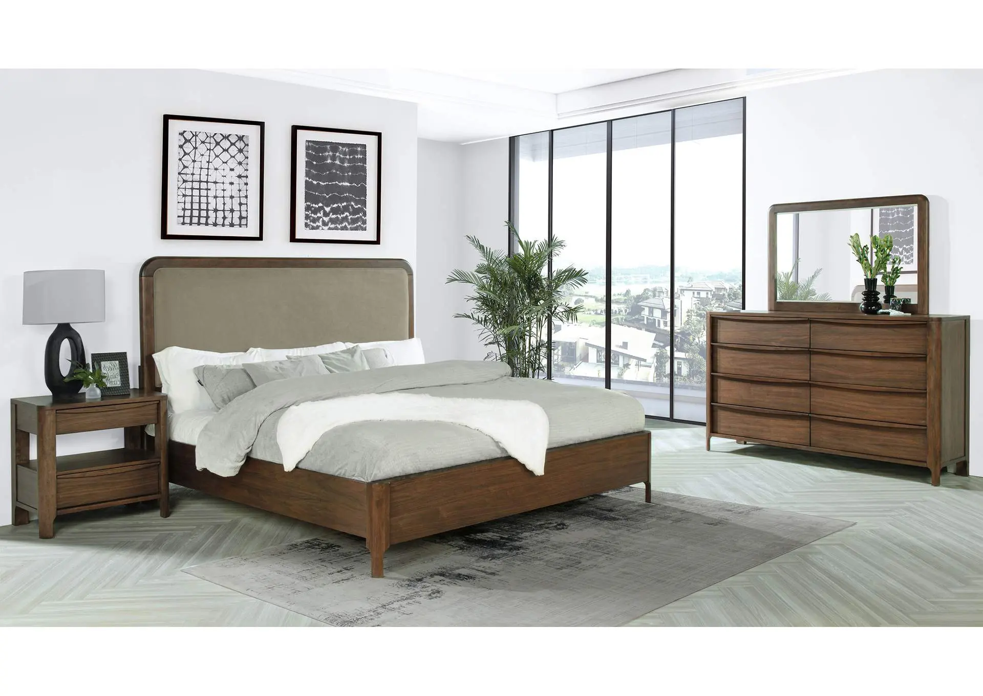 Maderia 4-piece Queen Bedroom Set Walnut