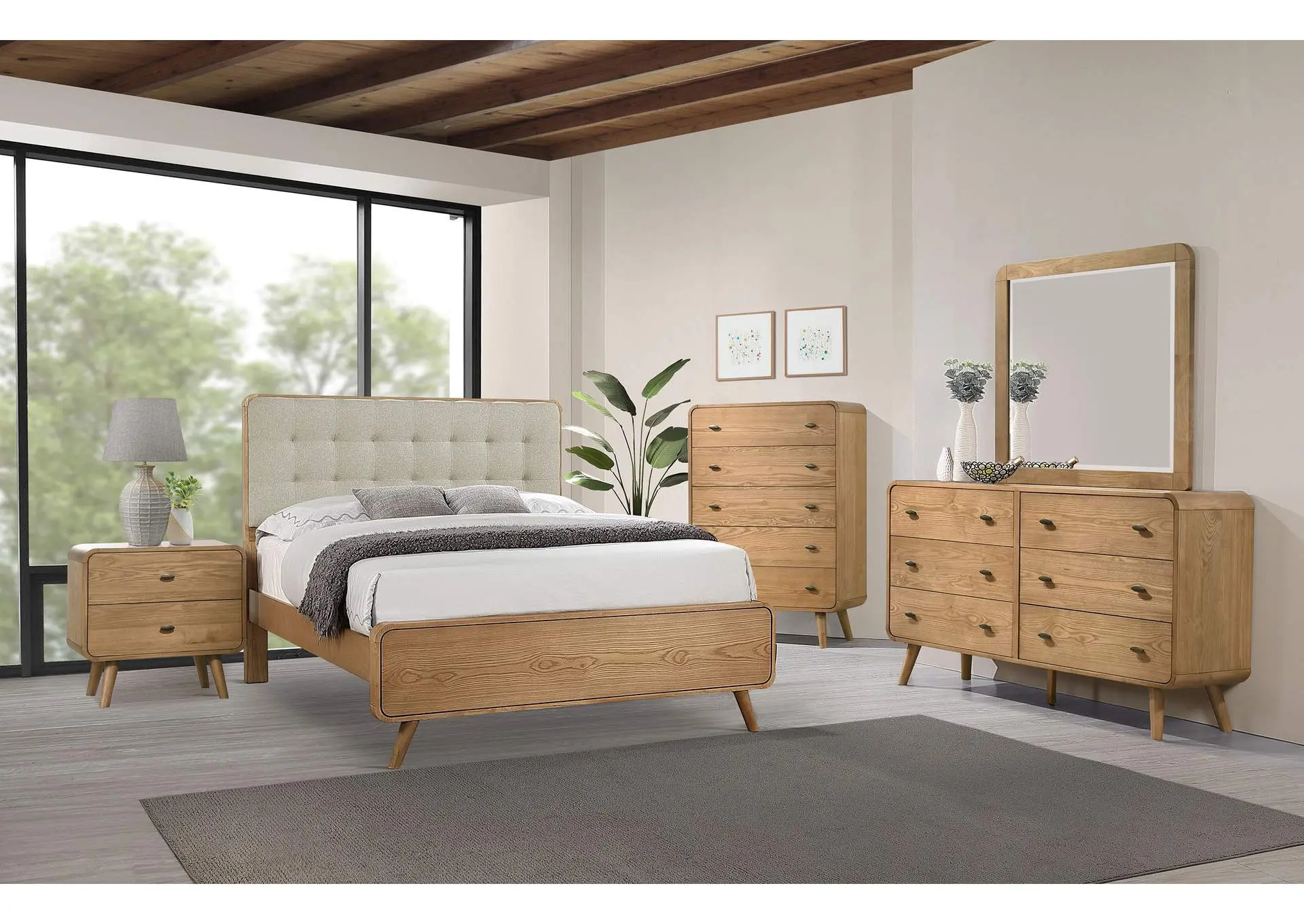 Robyn 5-piece Eastern King Bedroom Set Light Ash