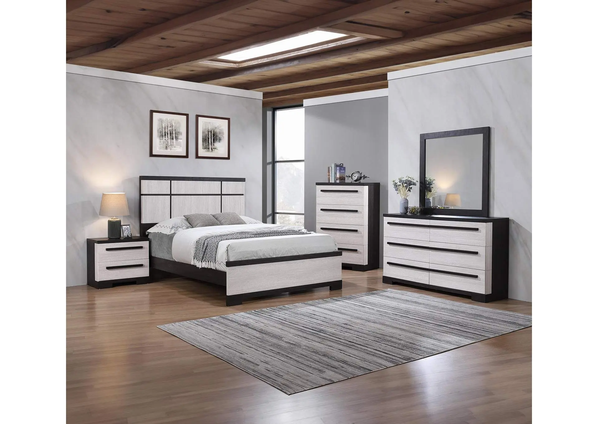 REMINGTON DRESSER - CHALK AND EBONY