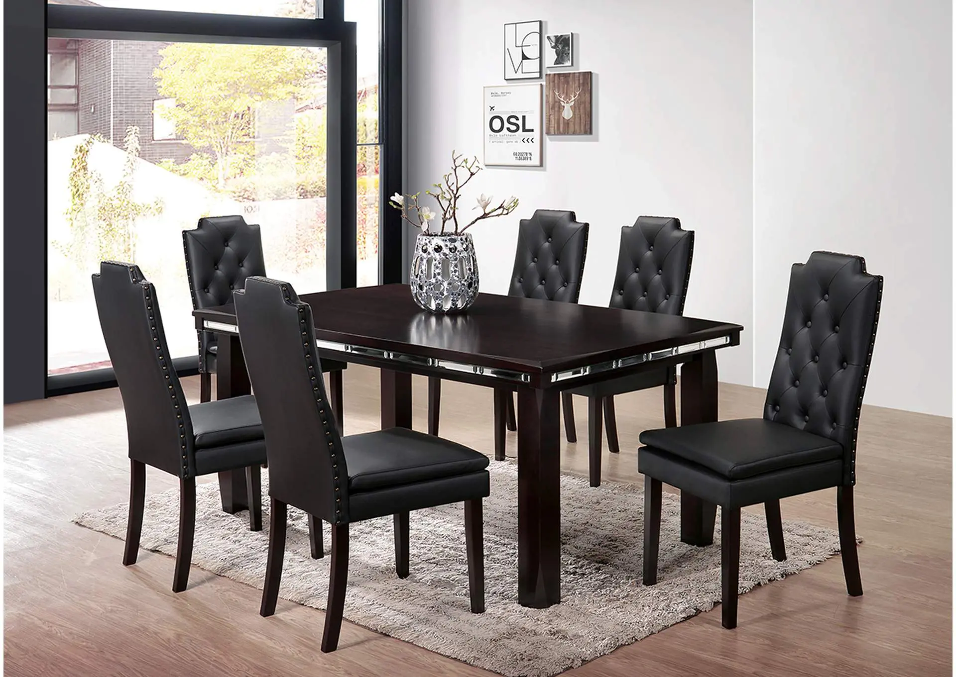D113 Table